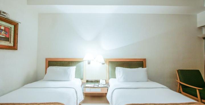 Savera Hotel Chennai Esterno foto