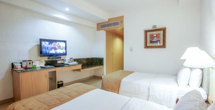 Savera Hotel Chennai Esterno foto