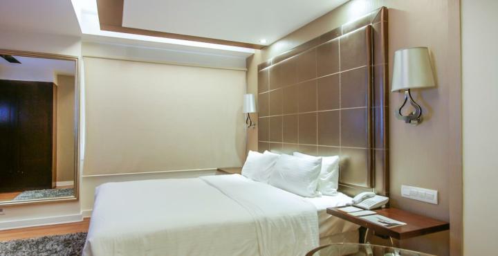 Savera Hotel Chennai Esterno foto